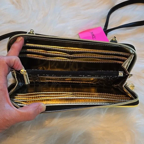 💋NEW Betsey Johnson Cat-eye lady Face Purse Clutch - Picture 5 of 13